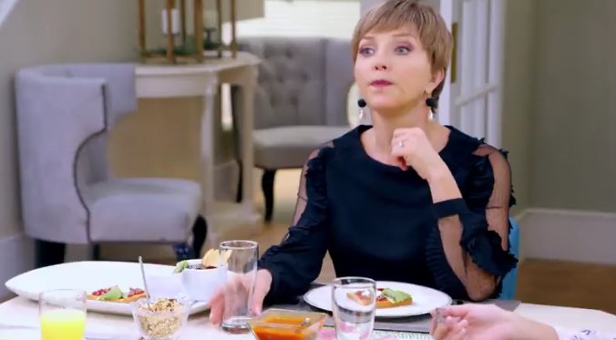 FamilyGSotoArg's tweet image. #Fotos #Capítulo50 #SolteroConHijas #Nico @gabrielsotoMEX vs #Alondra @LauraFloresMx Nos encantan sus escenas jajaja! #4