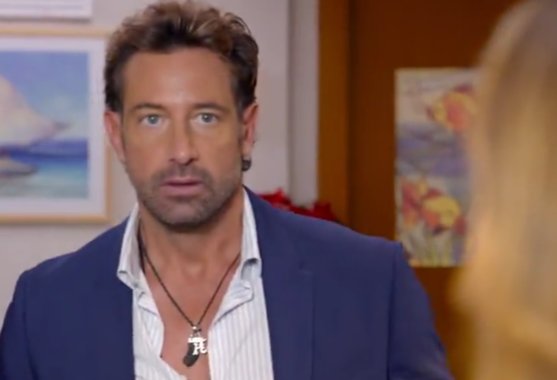 FamilyGSotoArg's tweet image. #Fotos #Capítulo50 #SolteroConHijas #Nico @gabrielsotoMEX Ve llegar a #Vicky @vanessaguzmann de la mano de #Rodrigo @PabloMOficial a la casa de los #Paso #6