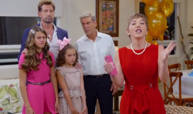 FamilyGSotoArg's tweet image. #Fotos #Capítulo50 #GabrielSoto En #SolteroConHijas Hay conflicto en la noche de Año Nuevo debido a la relación de #Alexa y #Samuel ya que #Alondra no la acepta #7