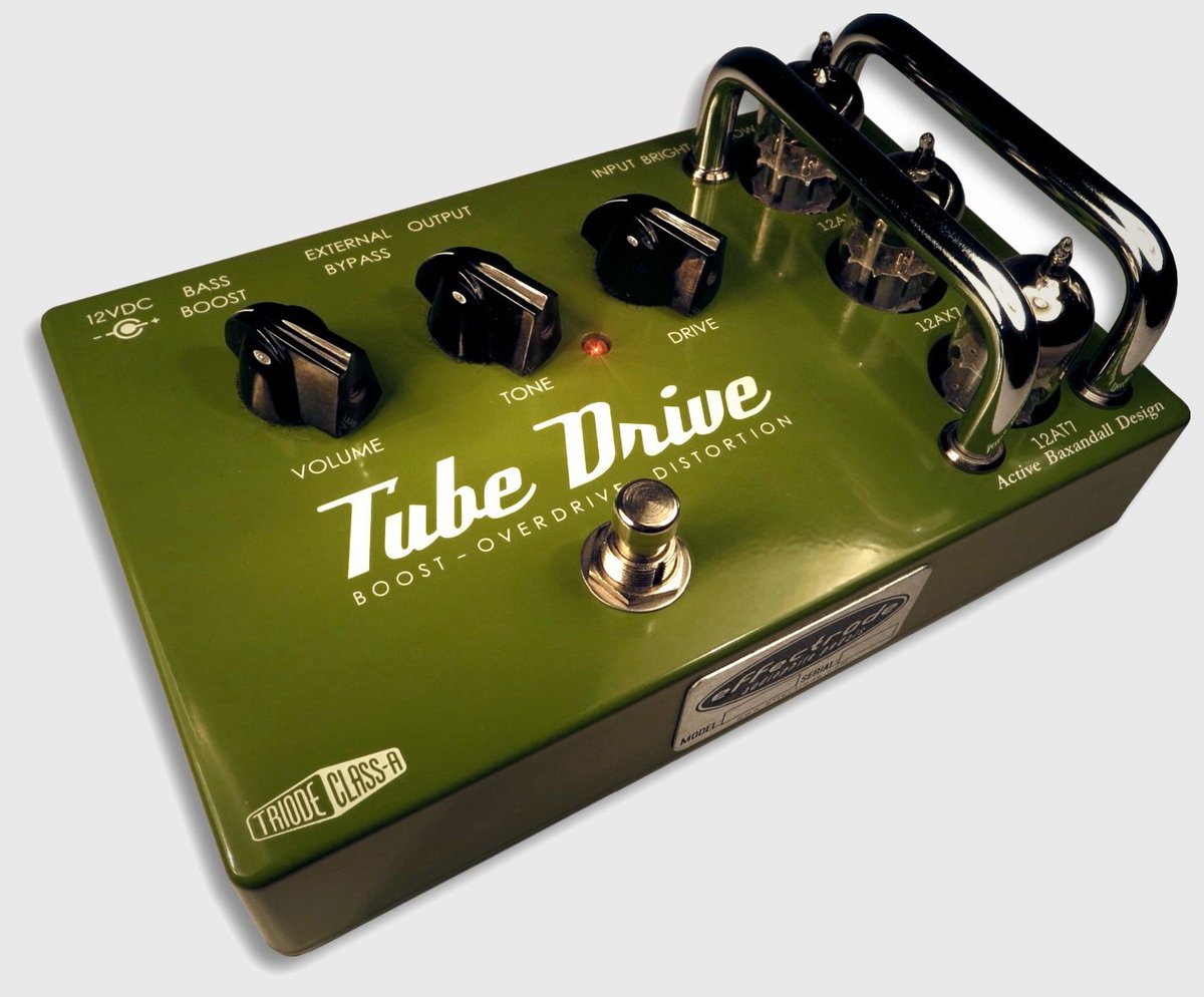 Daviesmolding's tweet photo. Davies Molding vintage style #control #knobs add the perfect look to this effect pedal by #Effectrode #hotoffthemoldingpress https://t.co/pqD1YsnYmz