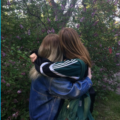 akindlywitch's tweet photo. 『 Sɪ ɴᴏ ʀᴇᴄᴜᴇʀᴅᴀs ʟᴀ ᴍᴀ́s ʟɪɢᴇʀᴀ ʟᴏᴄᴜʀᴀ
           ᴇɴ ϙᴜᴇ ᴇʟ ᴀᴍᴏʀ ᴛᴇ ʜɪᴢᴏ ᴄᴀᴇʀ,
                     ɴᴏ ʜᴀs ᴀᴍᴀᴅᴏ                        』
˚ 　　　 ✧ 　 ⋆ .　　 　　　　 
 . 　 *  ˚  ·  　 　　
　　. 　@akindlywitch . 
. ✵ . 　  .   * https://t.co/7HEVuchuzx