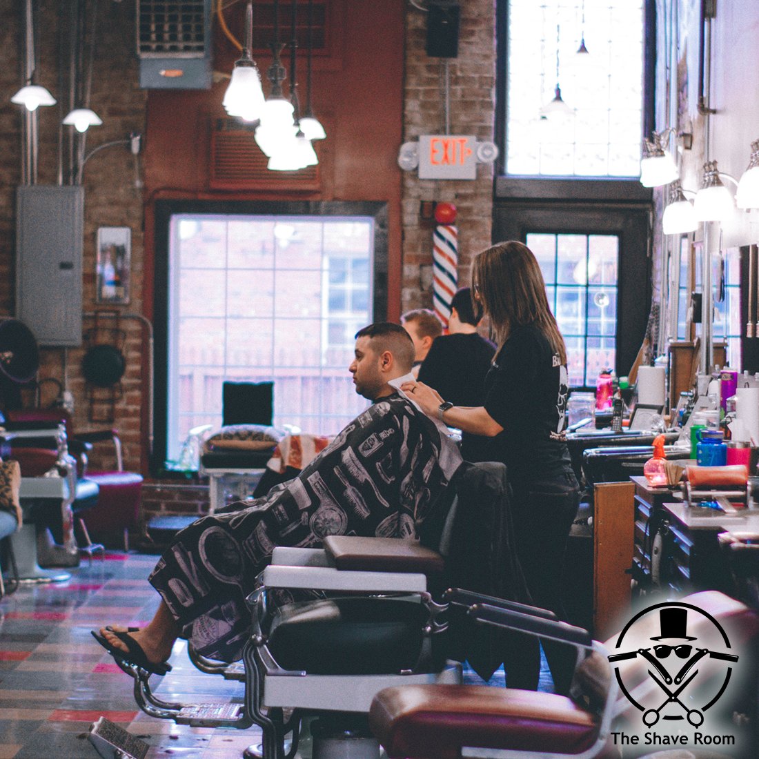 Love the industrial look of @plazabarber_shop in Forest City.
___________________________⠀
#barber #barbers #barbergame #barbergang #barberlife #barbershop #barbershopconnect #barbero #barbering #barbernation #barberart #barberstyle #barberinctv #barberworld #barberlifestyle
