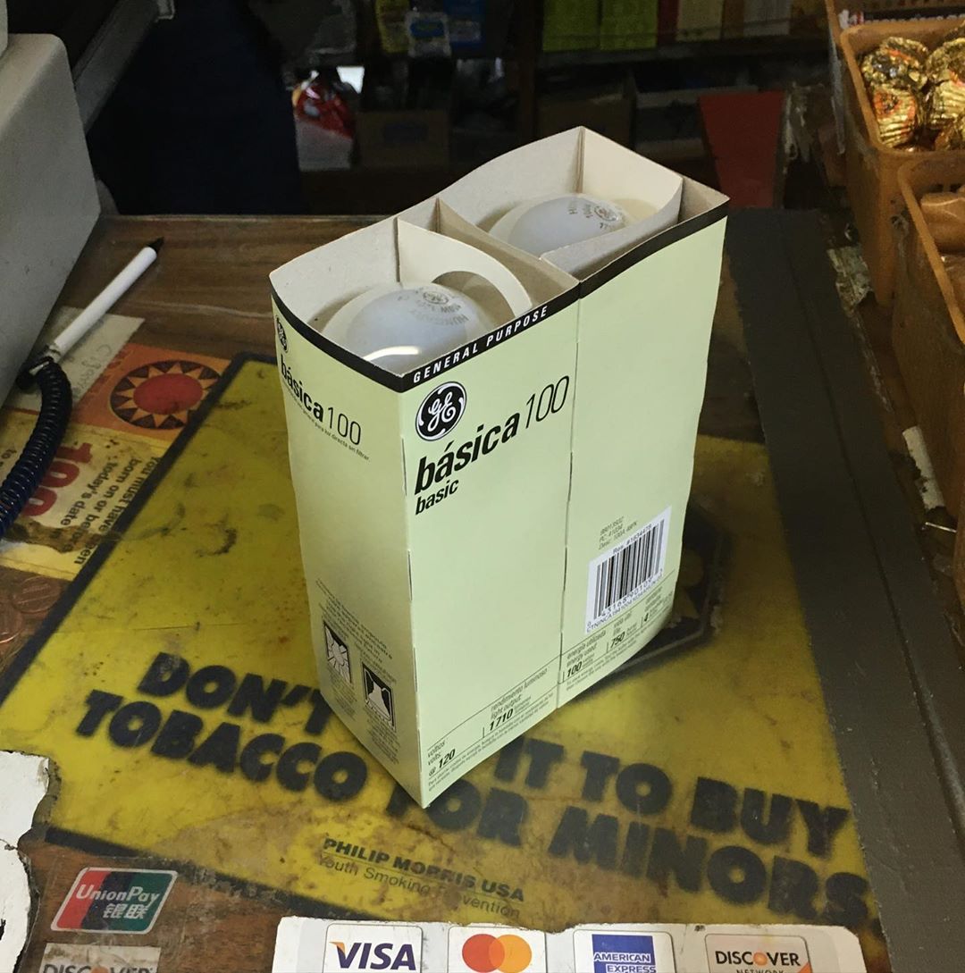 Lumenade's tweet image. My bodega still sells 100W incandescents! 💡