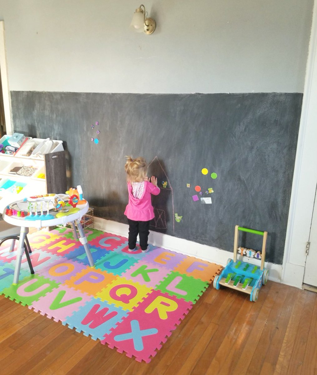 TheRuralRedhead's tweet photo. Magnetic Chalkboard Wall DIY https://t.co/V2F8ruUuiC https://t.co/0xvdBoYt63