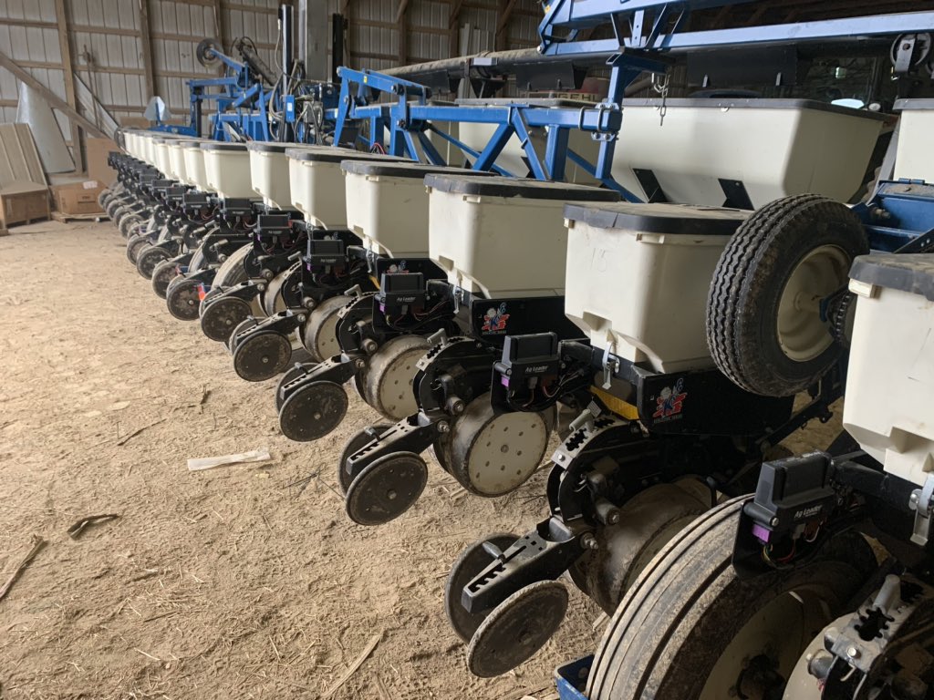 R_Ochs89's tweet image. First of many planters in the books for @SouthCentralFS to set up with @AgLeaderTech for the 2020 season!