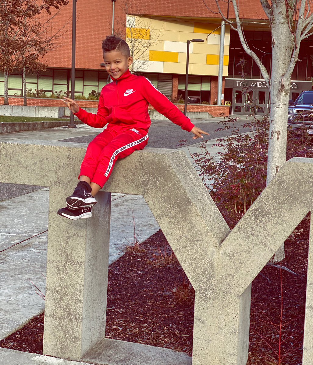 Jasmina_Ljutic's tweet photo. My baby turned 6 this past Sunday โค๏ธ #TyBoogie https://t.co/2WEeLt1CW3