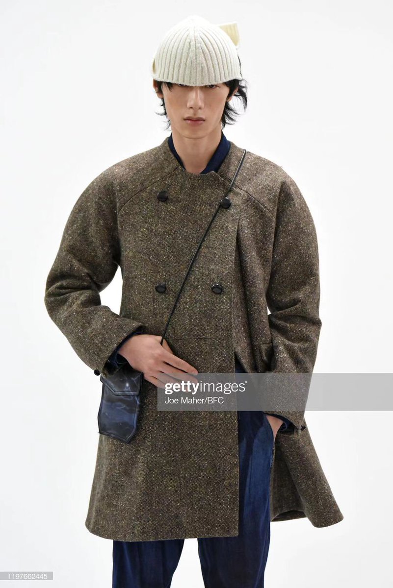 LongtengModel's tweet photo. Stefan Cooke Menswear Fall Winter 2020 London

Model: Yifu Hu @premiermodelsfl @PremierModels 

#lfw #fw20 #stefancooke #premiermodels #longtengmodels https://t.co/KB6pO8ECGD