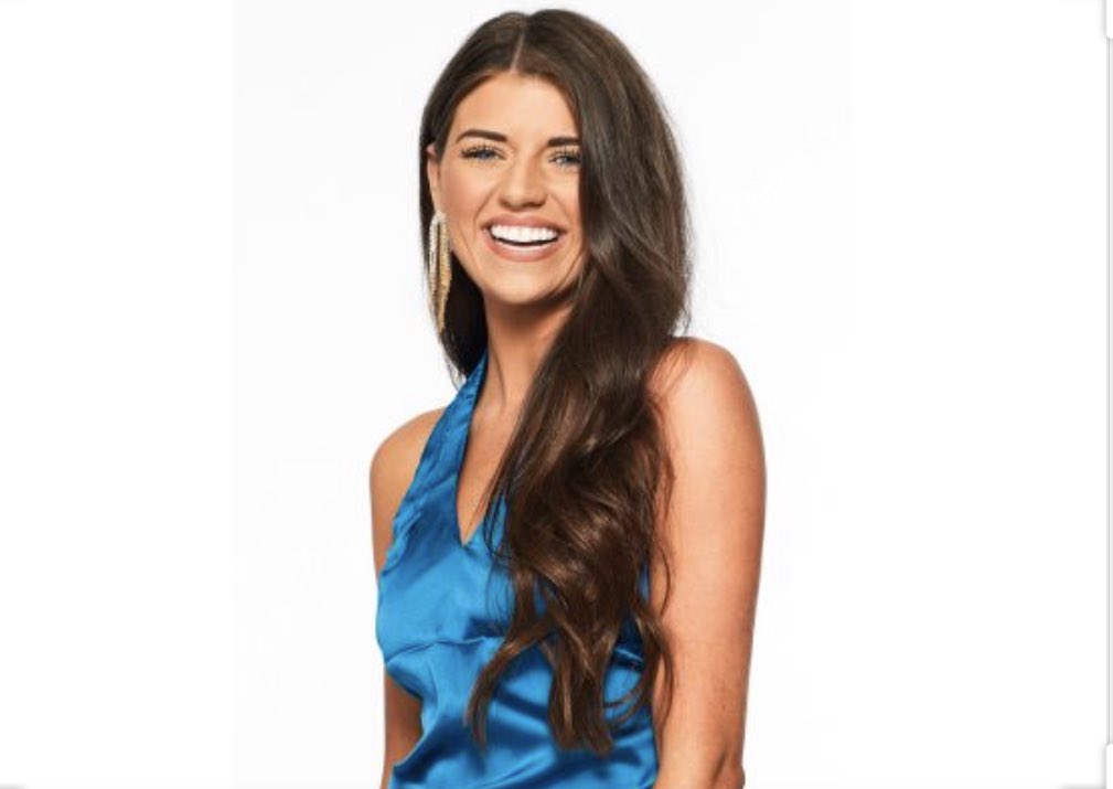 The bachelor final four...
Hannah Ann
Victoria P. 
Kelley
Madison 
calling it right now.