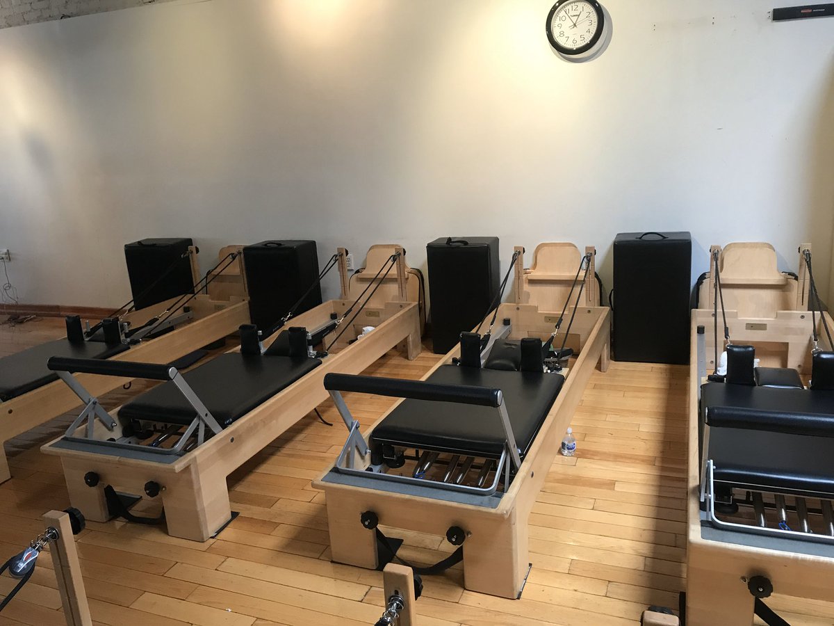 danielgiel's tweet photo. #pilates @pilateshabitat https://t.co/xhrlfZA3ae