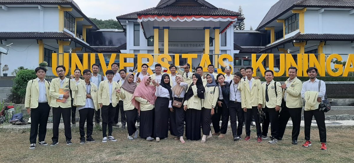 sabiqunahar's tweet photo. Fokuslah menjadi produktif, bukan sekedar sibuk saja
#fkom2016 #UNIKU https://t.co/khfuGUJei4