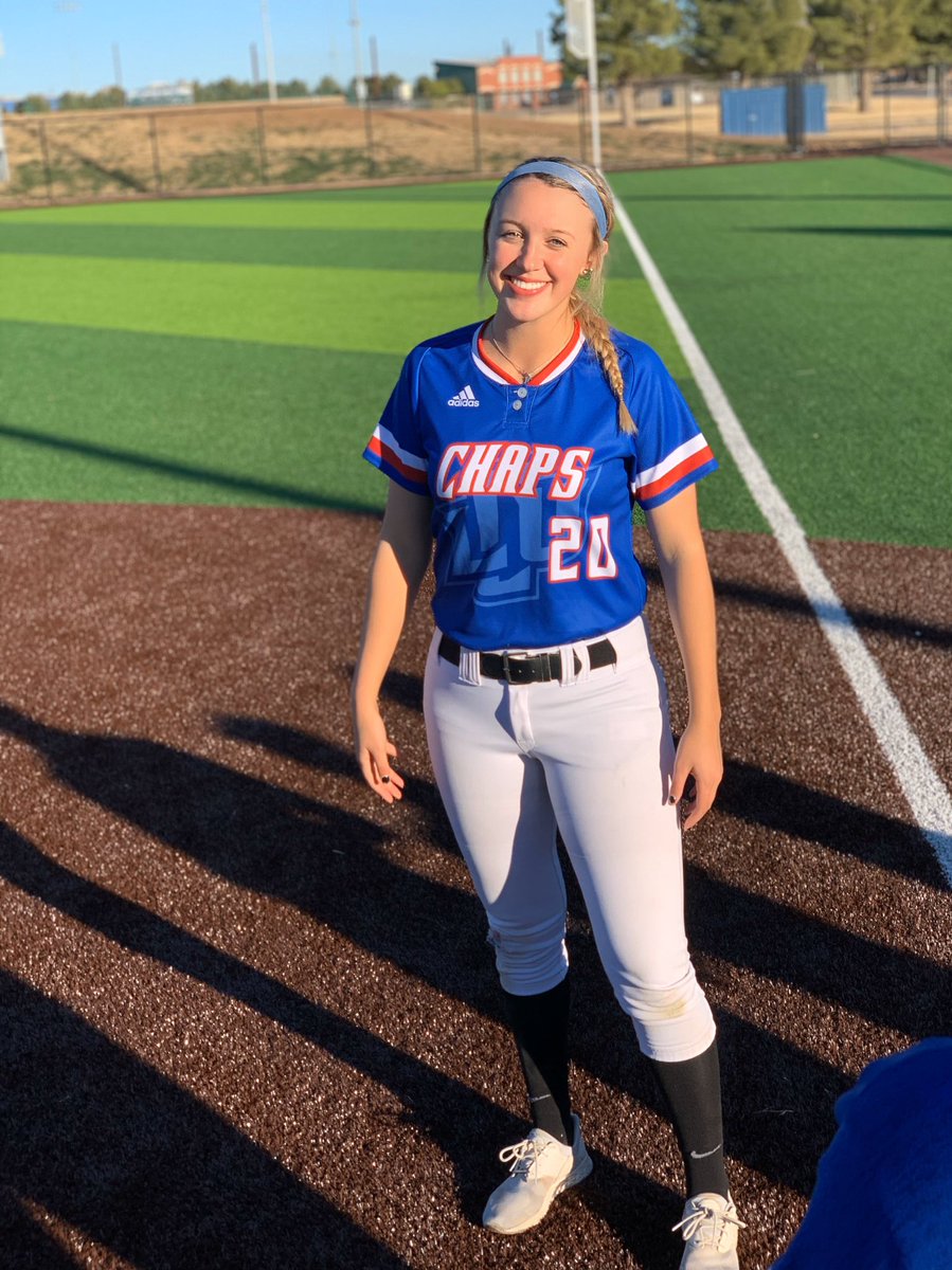 2020’s lookin bright‼️🥎💙🤩 #beblue #lcu24 #gochaps