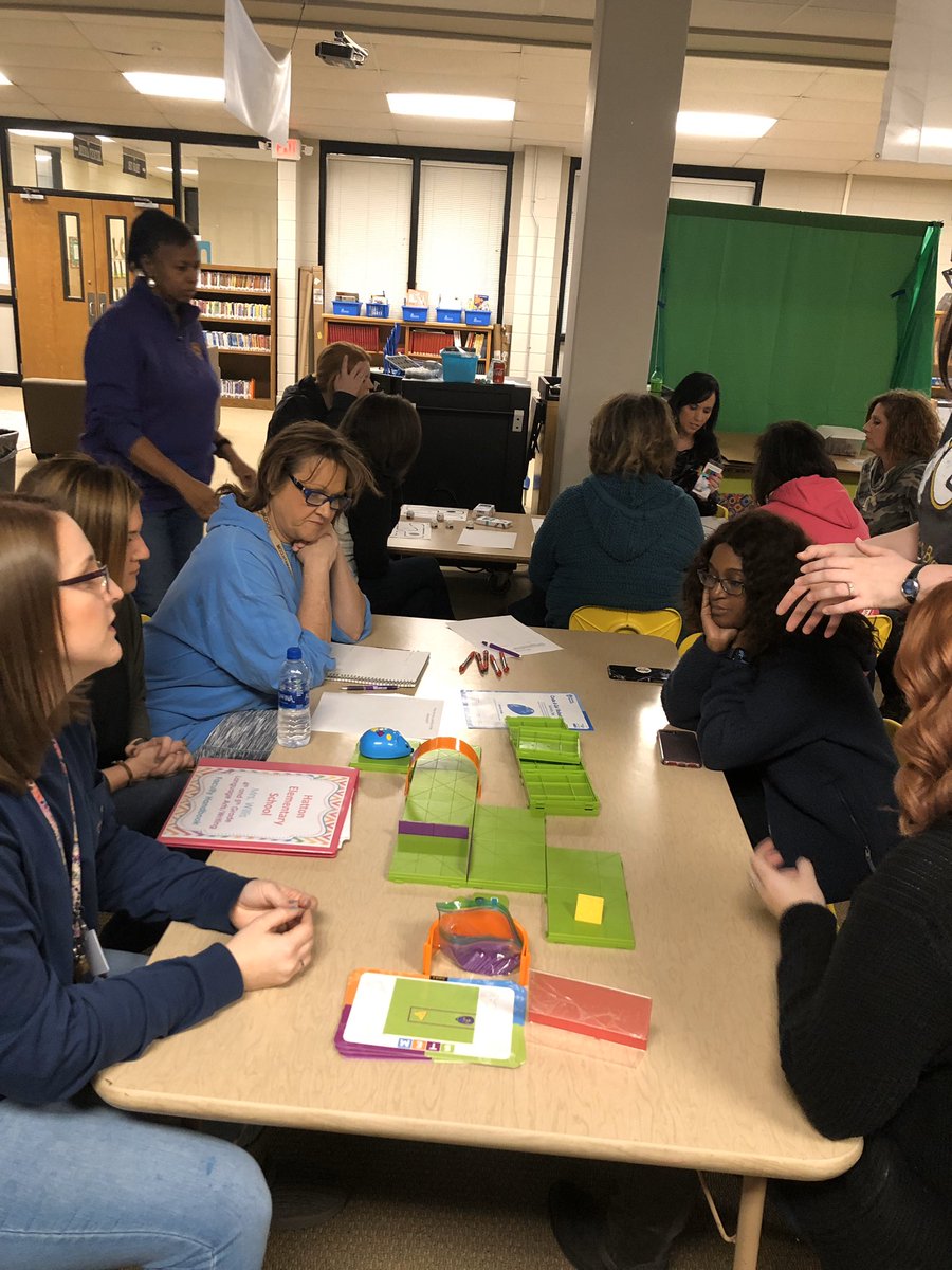 PaulaMYoungRTR's tweet photo. Loved our Pd today!!! It was great for our teachers to experience a variety of tools to implement STEAM into their lessons. We had a fun competition and are looking forward to seeing our students tomorrow. #Ozobots #Tynker #Mousecoding https://t.co/6xEuZjTDiz