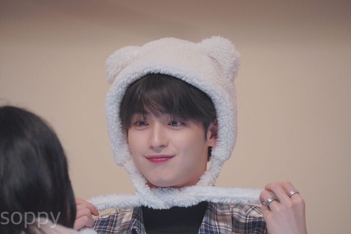 ____spy's tweet photo. 200104 
🐻☁️💓💓
#준섭 #신준섭 #배우신준섭 #ShinJunSeop #준토비 https://t.co/tAVLSXUXoU