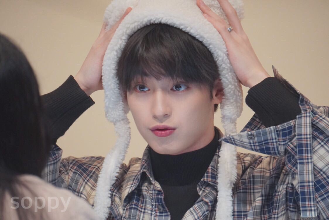 ____spy's tweet photo. 200104 
🐻☁️💓💓
#준섭 #신준섭 #배우신준섭 #ShinJunSeop #준토비 https://t.co/tAVLSXUXoU