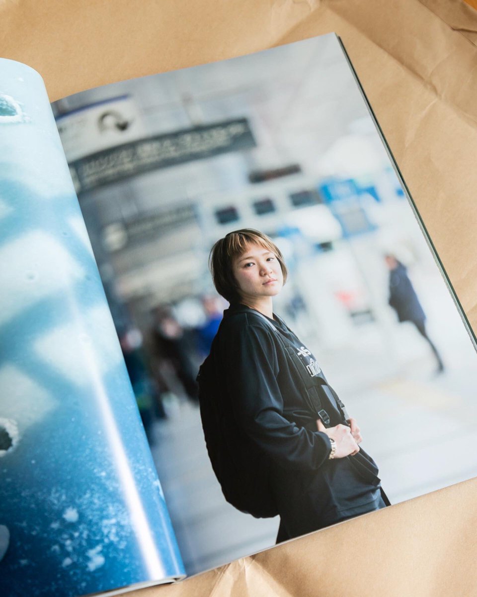 高橋マナミ Auf Twitter 写真展 Long Yesterday が明日から始まります これにあわせ 写真集とトートバッグをつくりました どちらも 中村至男さんにデザインしていただきました 中村さんとつくれて本当によかった ありがとうございました