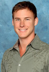 sheila_chicken's tweet photo. Did someone say guard and protect your heart?? #TheBachelor https://t.co/TBVrDcXVng