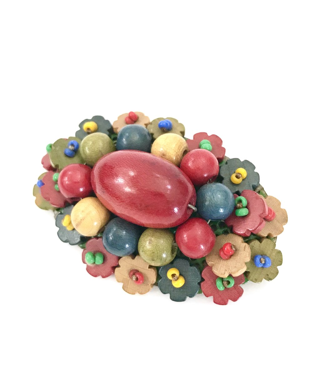 Multi color wooden bead brooch #largeoval #domedshape #clusterpin #midcentury #1930s1940s #woodenflowerbeads #colorfulpin #dimensional #giftforher etsy.me/2FrZxBO please follow for shop updates On Sale Now