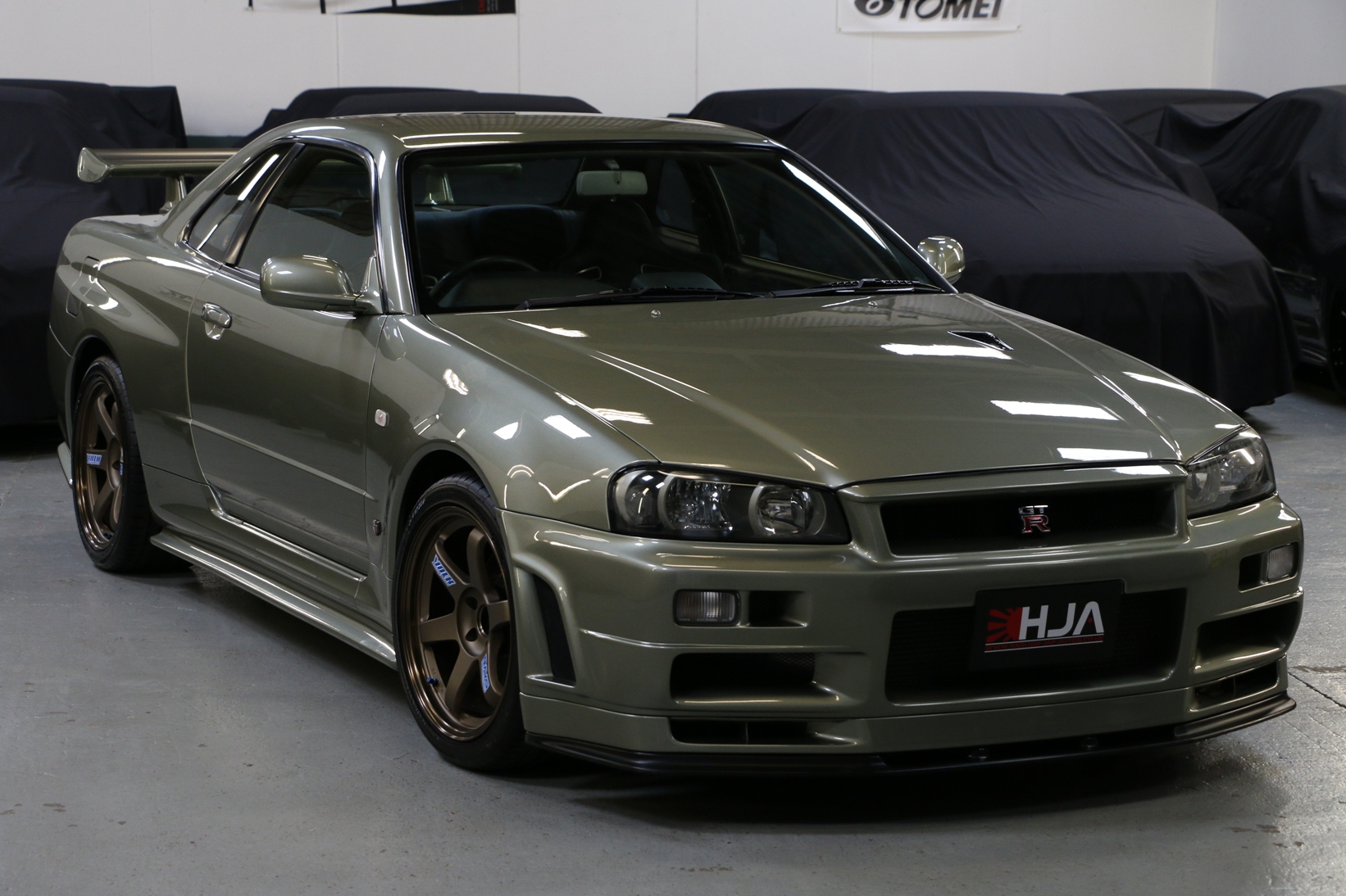 Nissan Skyline r34 gt-r