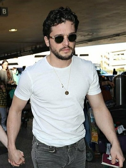 kitarchive's tweet photo. What a sexy man 😎 https://t.co/aBQ0aUlEVt