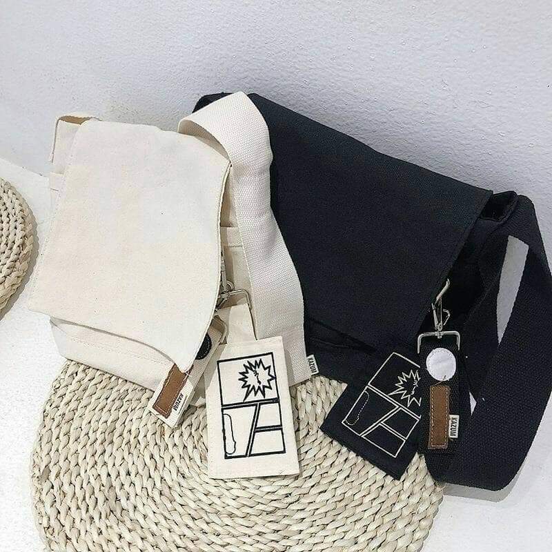 _bam09_np_'s tweet photo. พร้อมส่ง!!!!!!! Kazum bag 🖤
ใบนี้มาทรง messenger แถมฟรี! ป้ายห้อยงานปัก2อัน เพิ่มลูกเล่นให้ดูเท่ๆ
🚩size : 27x30x10cm
🚩วัสดุทำจากผ้า canvas
🚩มีช่องใหญ่ด้านหน้า2ช่อง
🚩แถมตัวห้อย2อัน สามารถถอดออกได้
🚩ความยาวสาย100cm
🚩ขนาดพอใส่A4
🚩ทนทาน รับน้ำหนักได้เยอะ
🚩มี2สี เบจ ดำ (ต่อ) https://t.co/pKEmvC8PWg