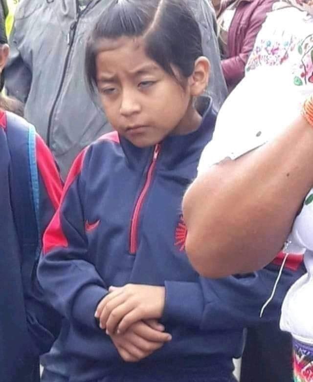 ElVatoLoc0's tweet photo. Profe: Jovenes, debieron regresar a clases cargados de energía.
Mis compas y yo: https://t.co/q7enw37rne