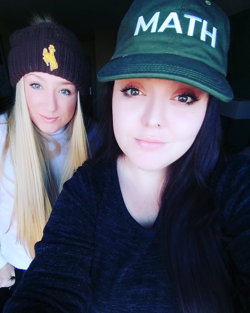 StephanieGladd4's tweet image. Today was an awesome day! 🤑😎🤗

Im ready to Canvas more houses this week with the best #YangWeek Team around! Thanks so much for all your support! Its been awesome connecting with so many different people! #IowaForYang #IowaYangGang #IowaCaucus #YangGangLove 

Goodnight 💙🖖🏻