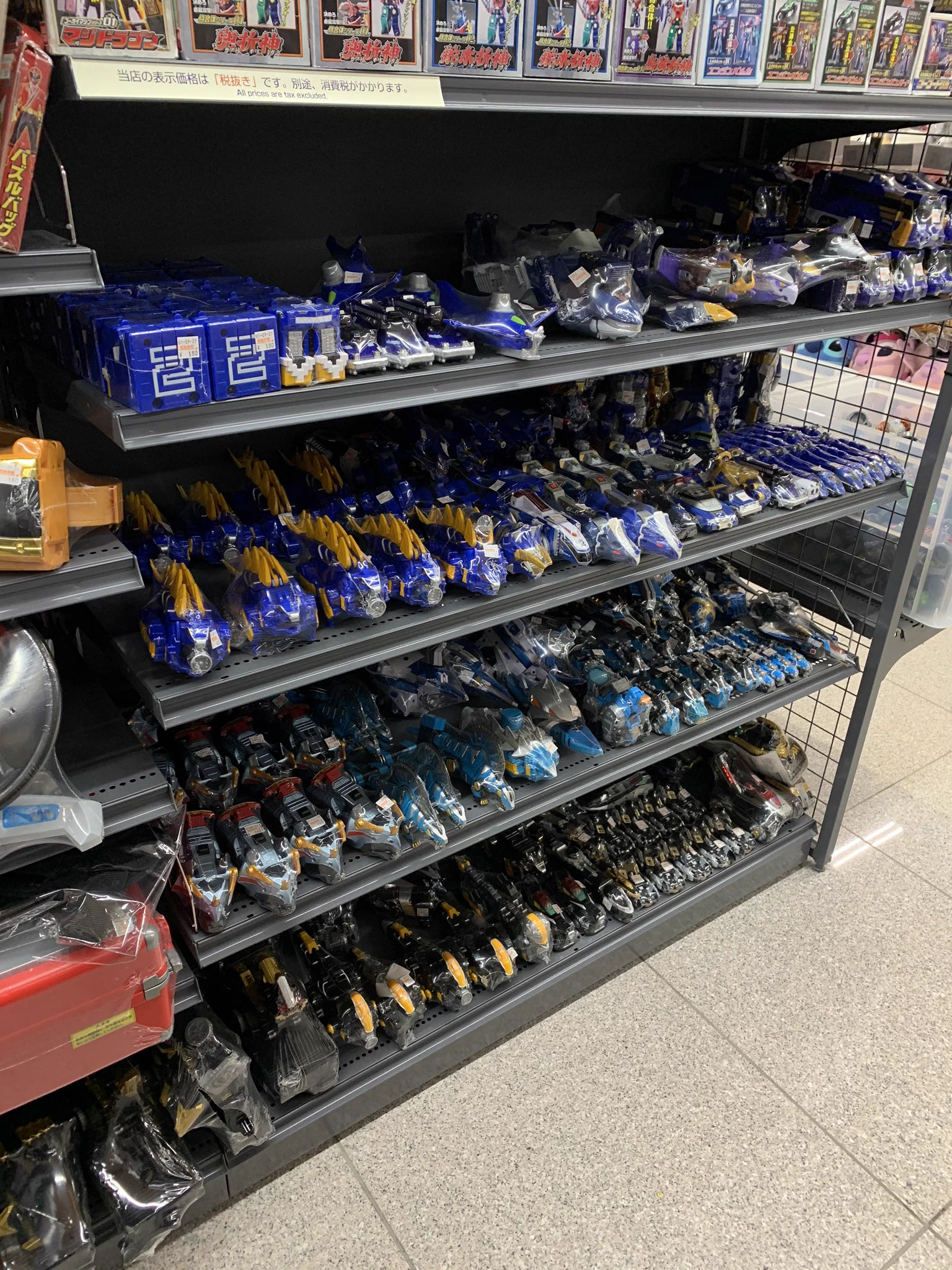 こんな売り方もアリ？戦隊ロボが色別に売られるwww