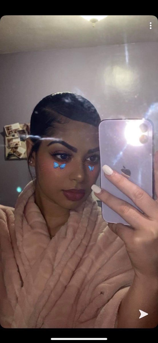 KaylaDias4's tweet photo. 🦋 https://t.co/eLGS3xVkyP