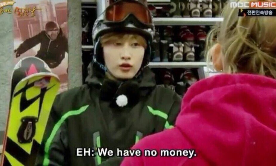 𝐄𝐋𝐅: 2020 is Super Junior’s Year!!!! 

𝐒𝐮𝐩𝐞𝐫 𝐉𝐮𝐧𝐢𝐨𝐫: 
► repackage album end of January with 2 versions, 18 tags, 18 posters and 23 photocards 
► KRY and D&amp;E album is on the works
► rumored kyuhyun cb soon + heechul mini album 
► SS8 concert tour 

𝐄𝐋𝐅: