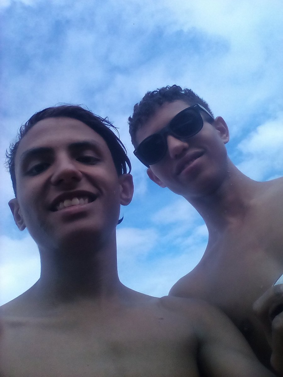 TheSamu42016929's tweet photo. De Playa Un Rato. 👽💸 https://t.co/xVB2Q4qIUZ
