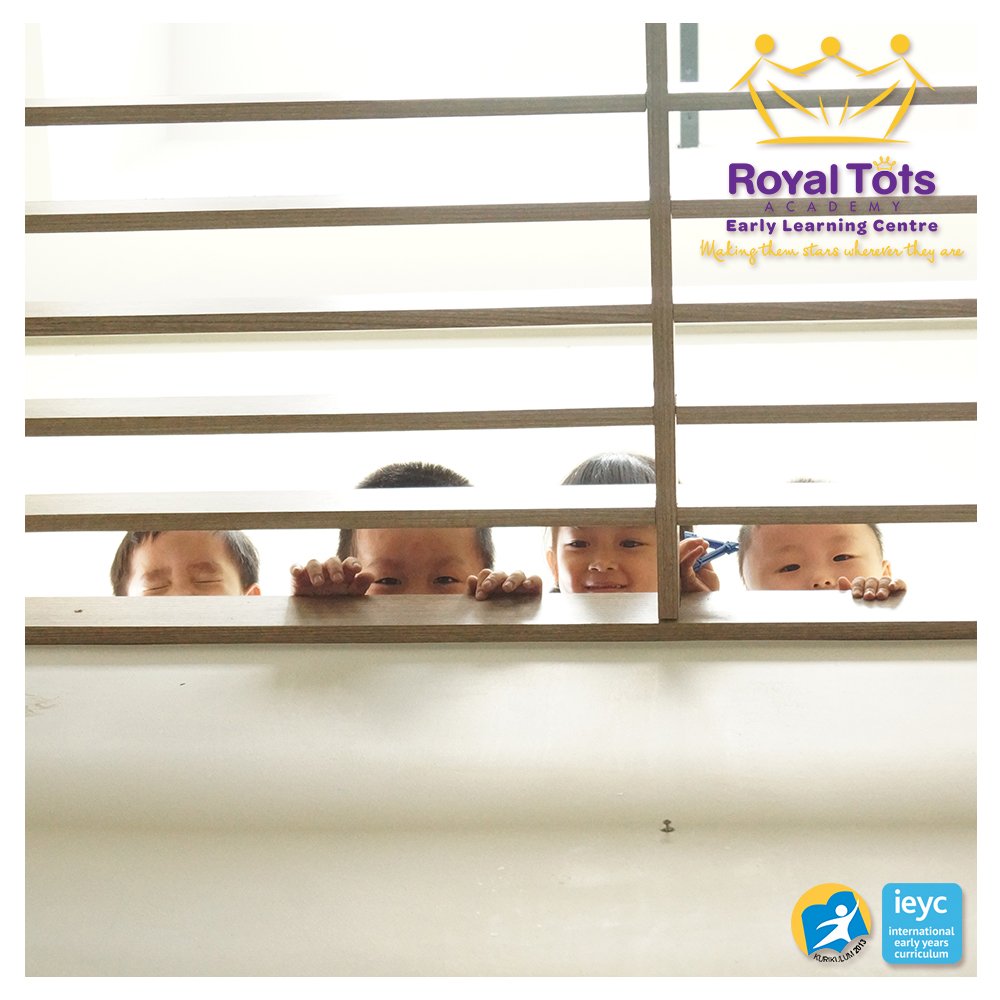 RoyalTotsIndo's tweet photo. First day of school of term 3!! Welcome back kids 😁 #Preschool #preschooljakarta #earlyyears #sekolah #menteng #ieyc #playbasedlearning #learningthroughplay #fieldworkeducation #happyholiday #seasongreetings #kindergarten #nursery #playgroup #toddler #firstdayofschool #term3 https://t.co/RrG4FLrn3j