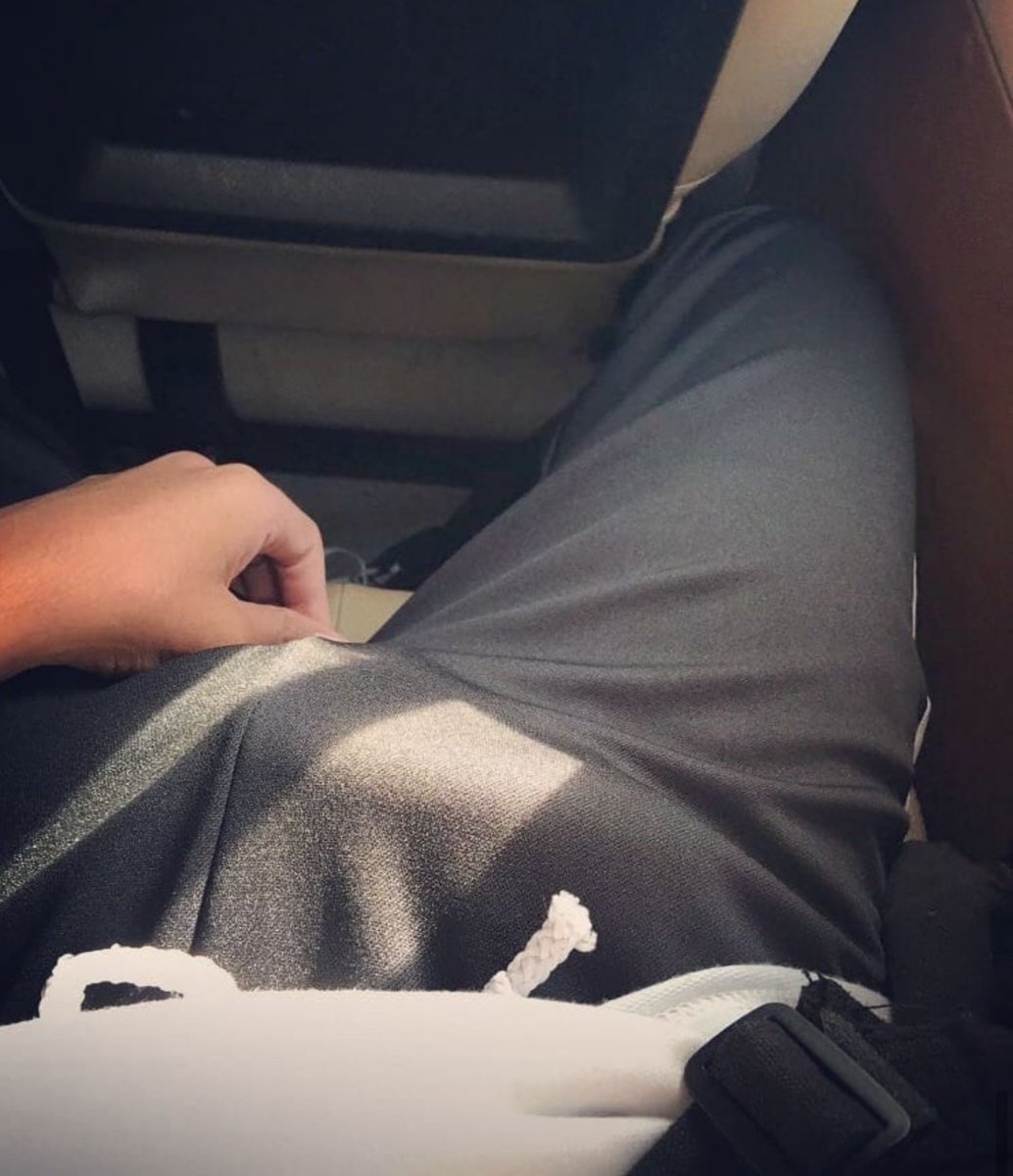 Nut09073030's tweet photo. So hot🔥 https://t.co/HKs9RwuqnC