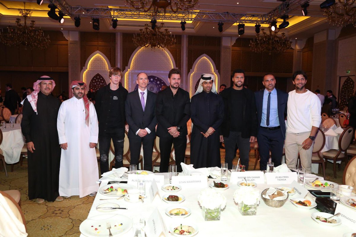 exxonmobil_qa's tweet photo. QTF & ExxonMobil Qatar hosted a gala dinner yesterday, officially kicking off the Qatar ExxonMobil Open 2020. Our partnership with QTF is highlighting Qatar’s capability to host mega sporting events, & inspiring the community to live healthier & more active lifestyles. #STEMisEZ https://t.co/zylvy8yrwo