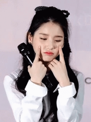 jaykujikawa's tweet photo. My friend @Jaybdan just said this sisters.. I had to block him tbhhhh #loona2020 #stanloona #loonaisloved #PositiveVibes https://t.co/jPMzfUndG9