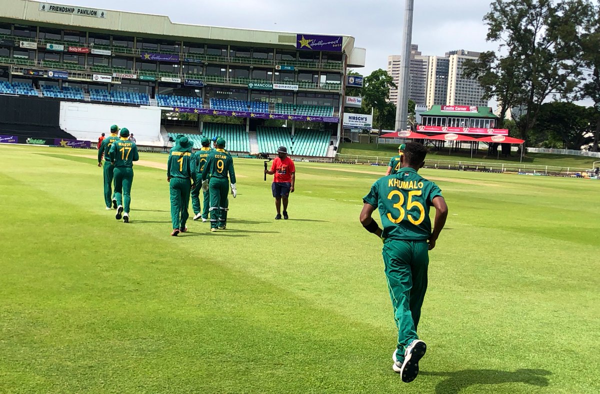 Cricket South Africa on Twitter: "#SAu19s | What a start! 🔥 Mondli Khumalo finds the edge of Milton Shumba (0) with the second ball of the match. ZIM: 1/1 after 0.2 overs. #