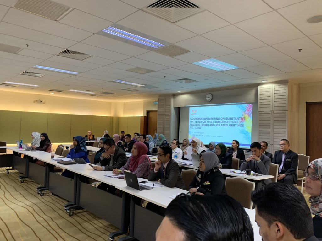 Substantive Team continues today’s meeting with #MyAPEC2020 hosting Ministries & Agencies, discussion on the execution of 101 meetings for the upcoming 1st Senior Officials’ Meeting & related meetings happening in Putrajaya beginning Feb2020. Watch this space for more updates :)