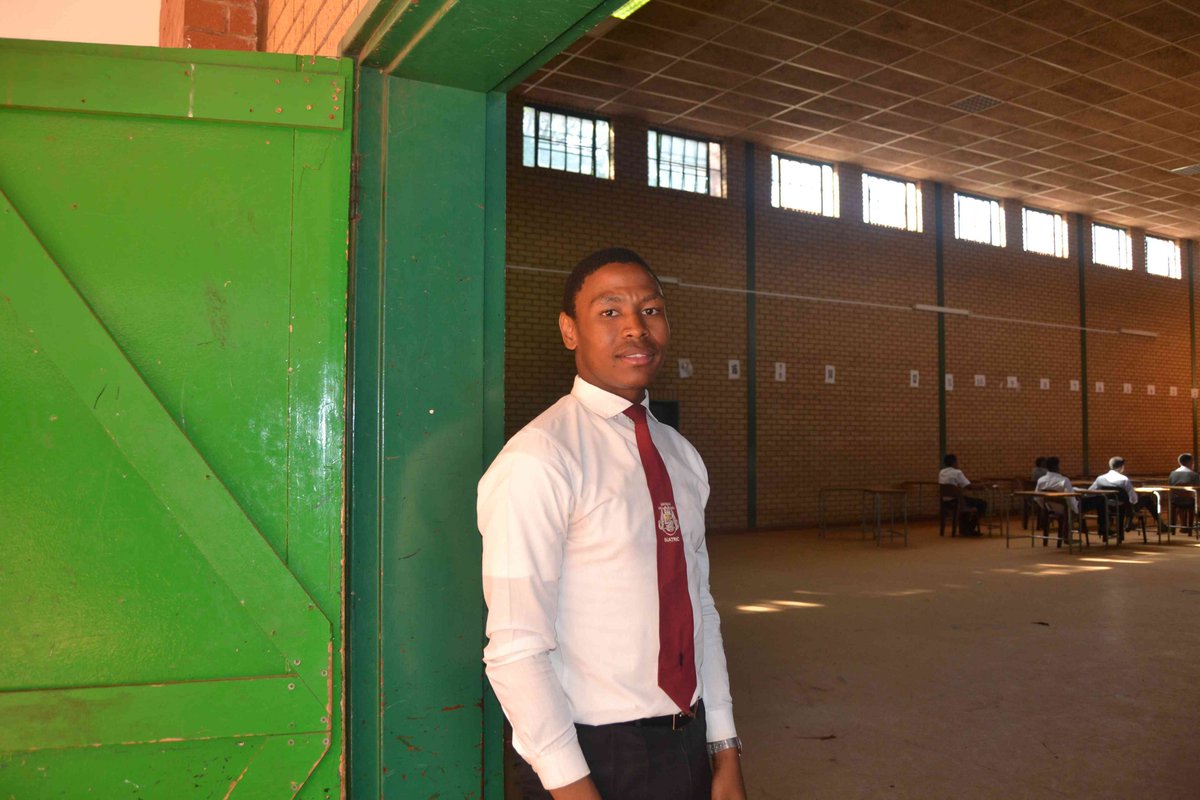 BafokengHS's tweet photo. Class of 2019 Matriculates PLEASE NOTE Statement of Results will be issued on 08-01-2020. Please arrive in time. https://t.co/N87KwOy44k