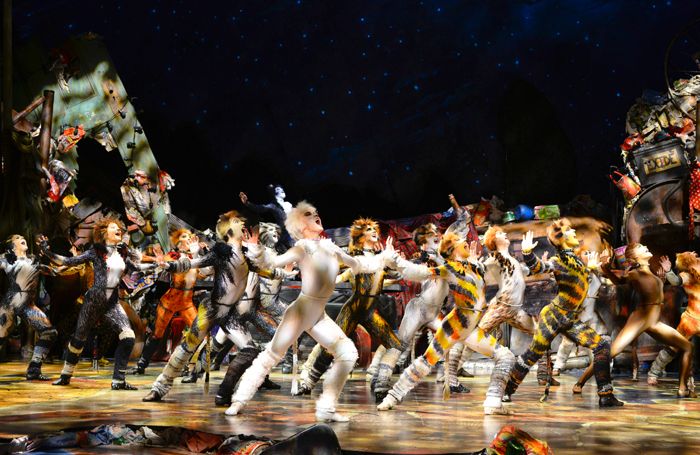 TheStage's tweet photo. An entertainment company has been set up to present West End and Broadway shows in South East Asia, following the collapse of Lunchbox Theatrical Productions https://t.co/U8esRYNbXw https://t.co/PjMni4tecz