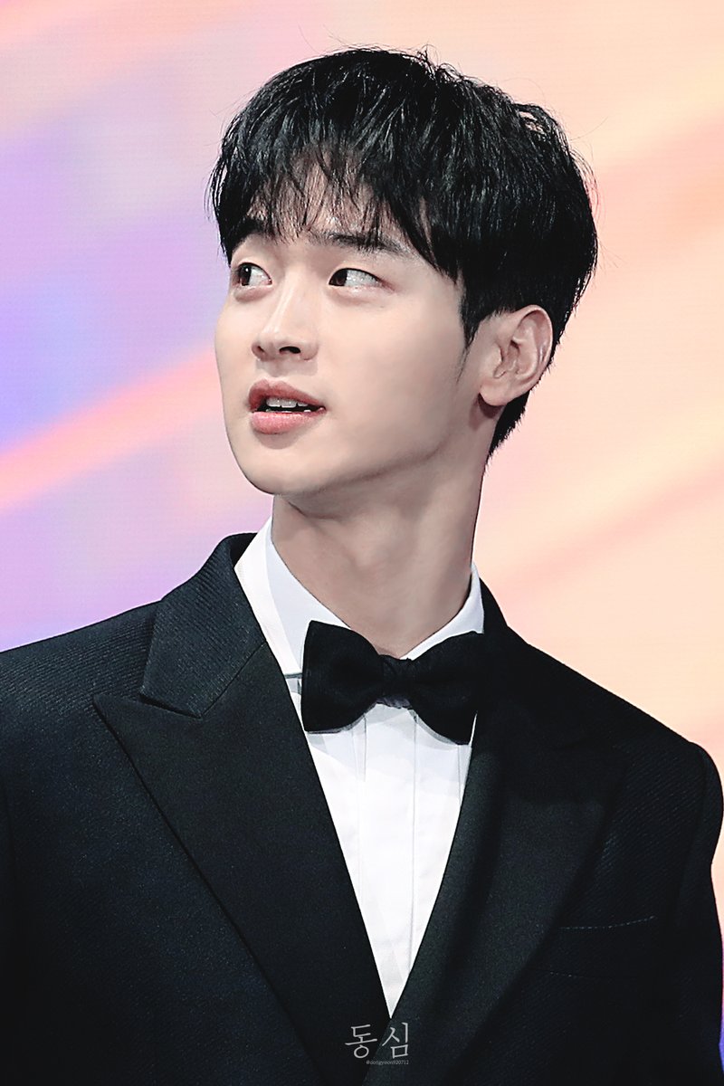 [❤️]
200105 골든디스크 어워즈 장동윤

너무 최고라 할 말을 잃었다😶

#장동윤 #JANGDONGYOON