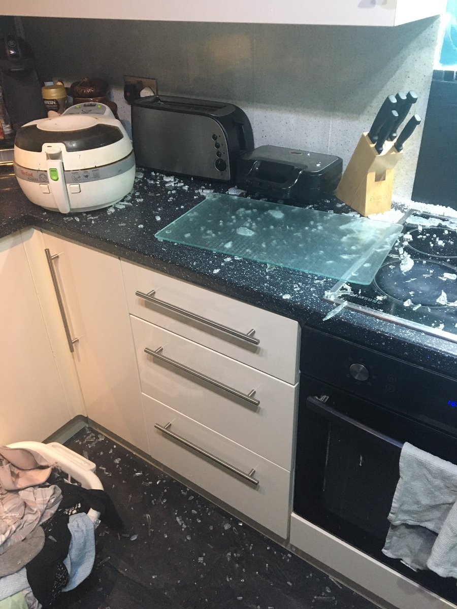 VictoriaLBates1's tweet photo. So on the 18th of December my hob cover exploded all over my kitchen, rang ikea to let them know but still no word from them@IKEA https://t.co/NbxYRmShwk