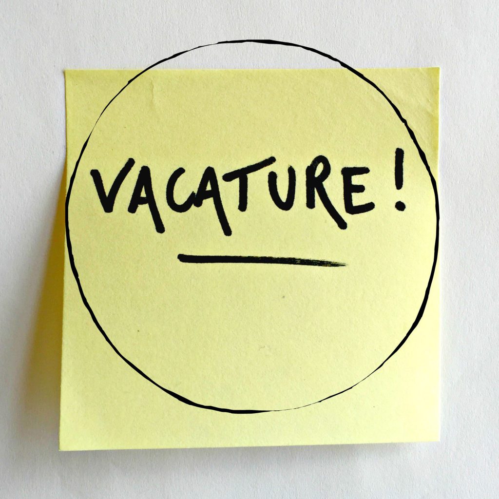 #vacature Ben je een strategische (marketing)communicatieprofessional die zich thuis voelt in een dynamische academische omgeving, #duurzaamheid een warm hart toedraagt en uitstekend doel(groep)gericht kan communiceren? Solliciteer vóór 10-1! #communicatie uu.nl/organisatie/we…