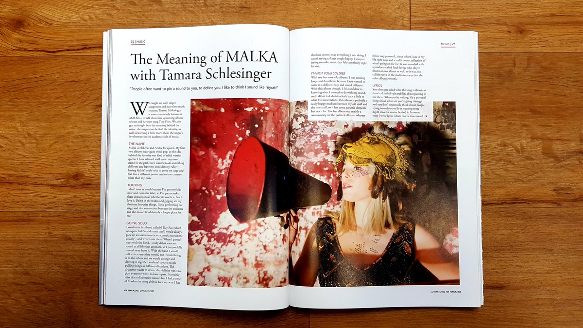 Defyne_Design's tweet image. First day back after the Christmas Holidays and the latest @OX_Magazine arrived at the studio! #graphicdesign #designlife #graphiclife #magazine #layout #design #publication #magazinecover