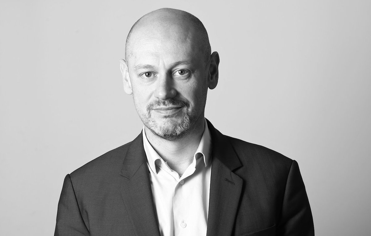 Au-delà des compétences à acquérir par les CMO, l'enjeu prioritaire ne serait-il pas avant tout le #développement d'une collaboration beaucoup plus étroite entre le #CMO et le #CIO ? <a href="/Lcinquin/">Ludovic Cinquin</a> s'est penché sur la question dans <a href="/Strategies/">Strategies</a>  → bit.ly/36uGPoZ