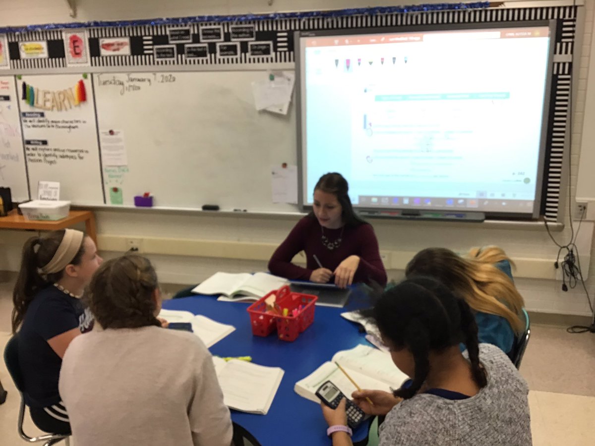 6th grade students are learning to be wise shoppers during math today. Great collaboration, student engagement, and mathematical thinking with @CBCirulliville &amp; <a href="/CB_MissLynn/">Miss Lynn</a>  #doylesoars