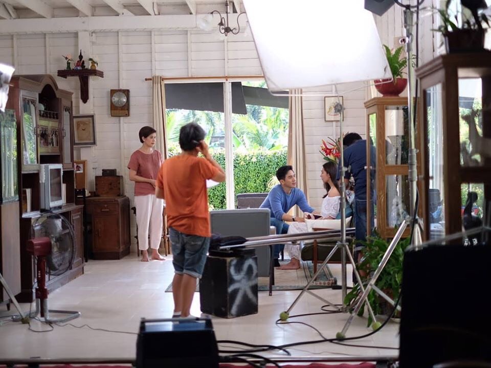 IooAew's tweet photo. เริ่มเลิ่กลักแร้ว... กำลังฟินอยู่ในอดีตอโยธยา...พอเปิดไอจีขึ้นมา... ฟินปัจจุบันทันด่วนนนนอี๊กก 😍

#โป๊ปเบลล่า #ร้อยเล่ห์มารยา https://t.co/uJAVDmjbl4