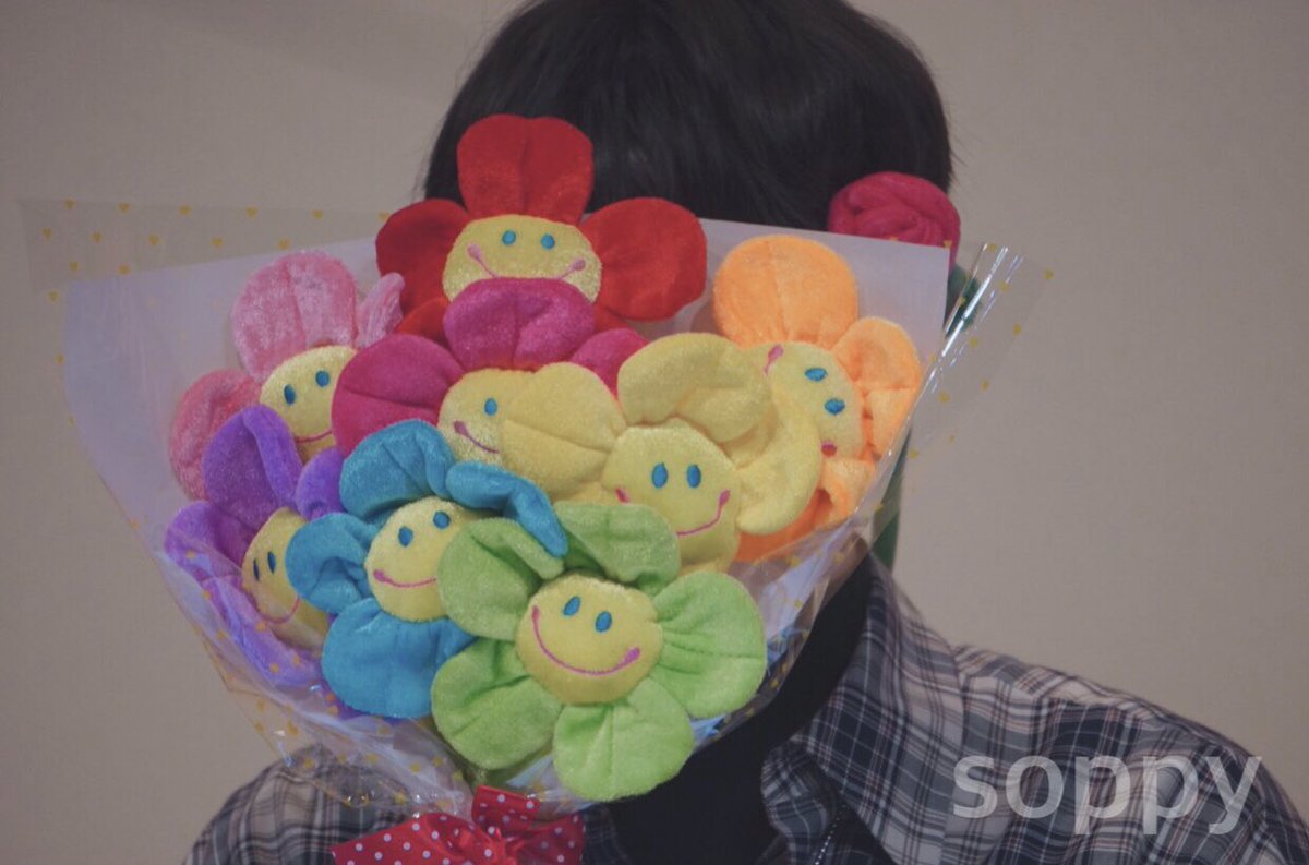 ____spy's tweet photo. 200104 
🐰💐🌹✨💓

#준섭 #신준섭 #배우신준섭 #ShinJunSeop https://t.co/2gAcA0XlYx