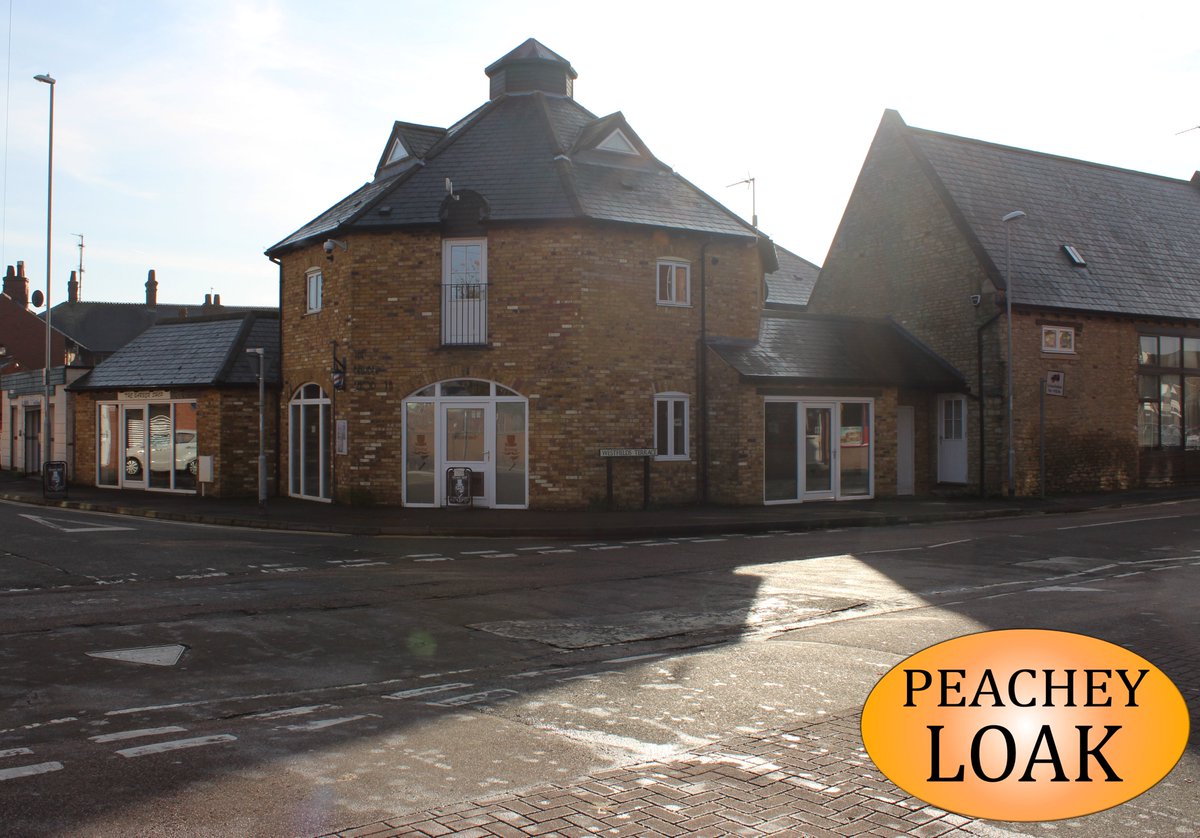 PeacheyLoak's tweet photo. Available to let. Retail property in Higham Ferrers. PM us for more info. https://t.co/EKCIhbc29D