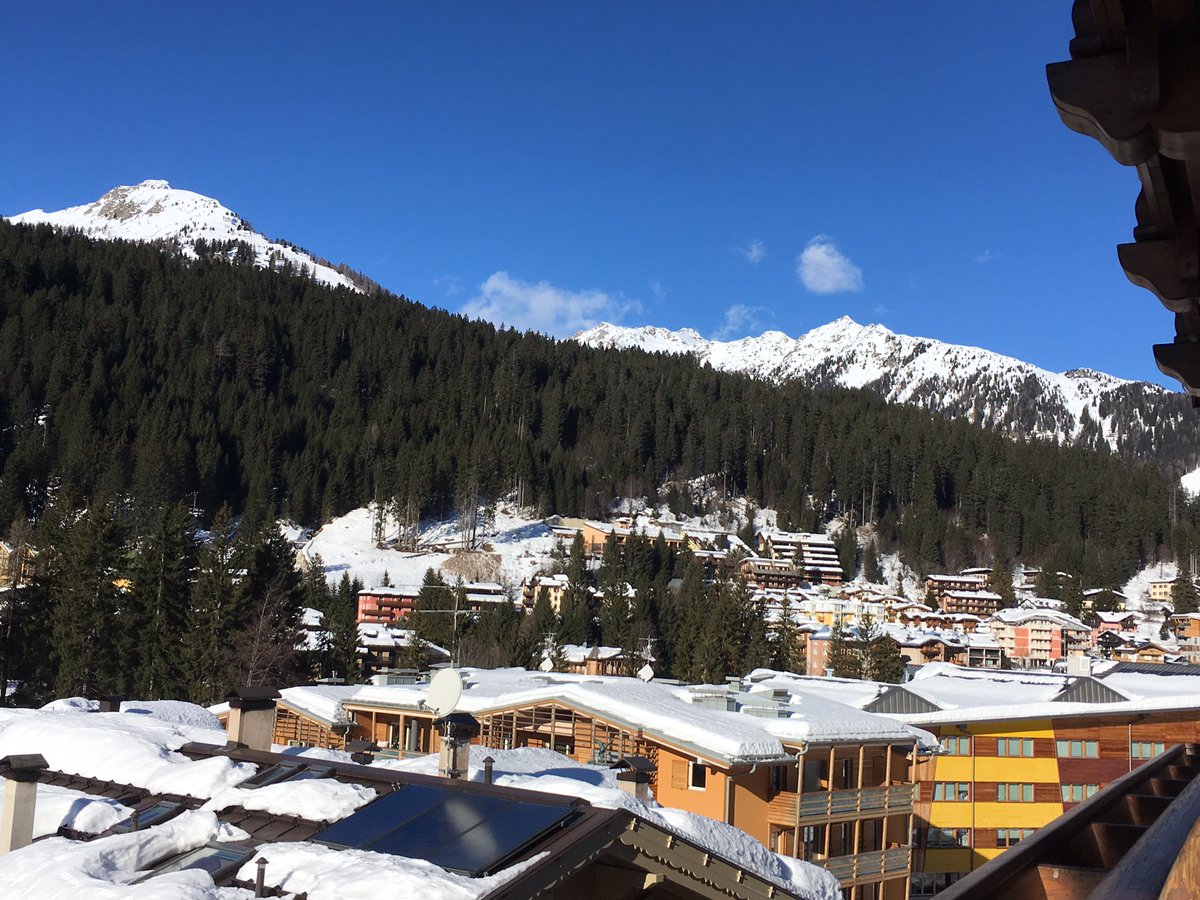 AbiOkell's tweet photo. Zagreb done βοΈ Back in the snowy mountains for the next race in @3TreCampiglio #gbsnowsport #skiphysio #onedownsixtogo #madonnadicampiglio #italy https://t.co/iI6q2OZMz5