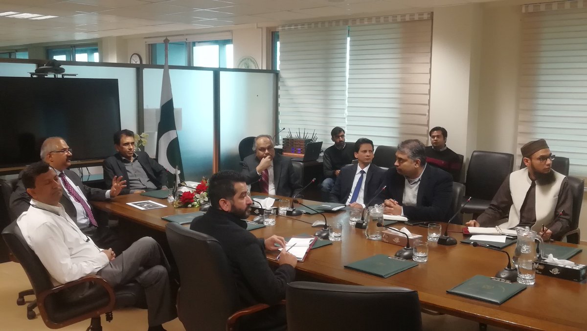 MoitOfficial's tweet image. &apos;Rule of Innovation &amp;amp; Entrepreneurship in 
Digital Transformation&apos;. Building a startup eco-system and bringing investment in Pakistan. @Dr_KMSOfficial chairing a meeting at @MoitOfficial on subject matter. 

#digitalpakistan #startups #Entrepreneurship #DigitalTransformation