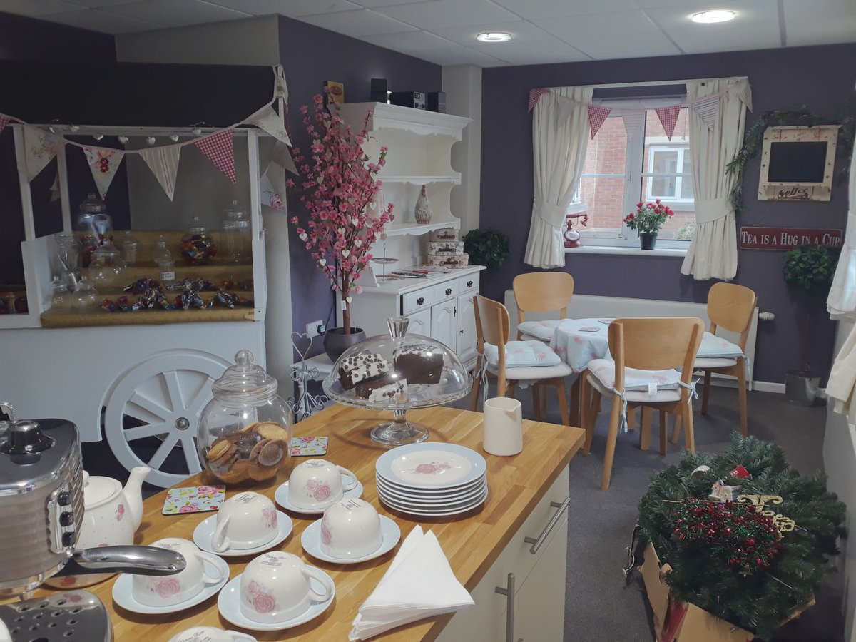 CarolHo01415055's tweet photo. Here at ANNESLEY LODGE we are getting the Cafe and sweet trolley up and running for visitors, families and residents. If your in the area pop in and help yourself to tea, coffee &amp; cake. #allwelcome #anchoractive #happyliving C2 https://t.co/Ulx1vwzLXV